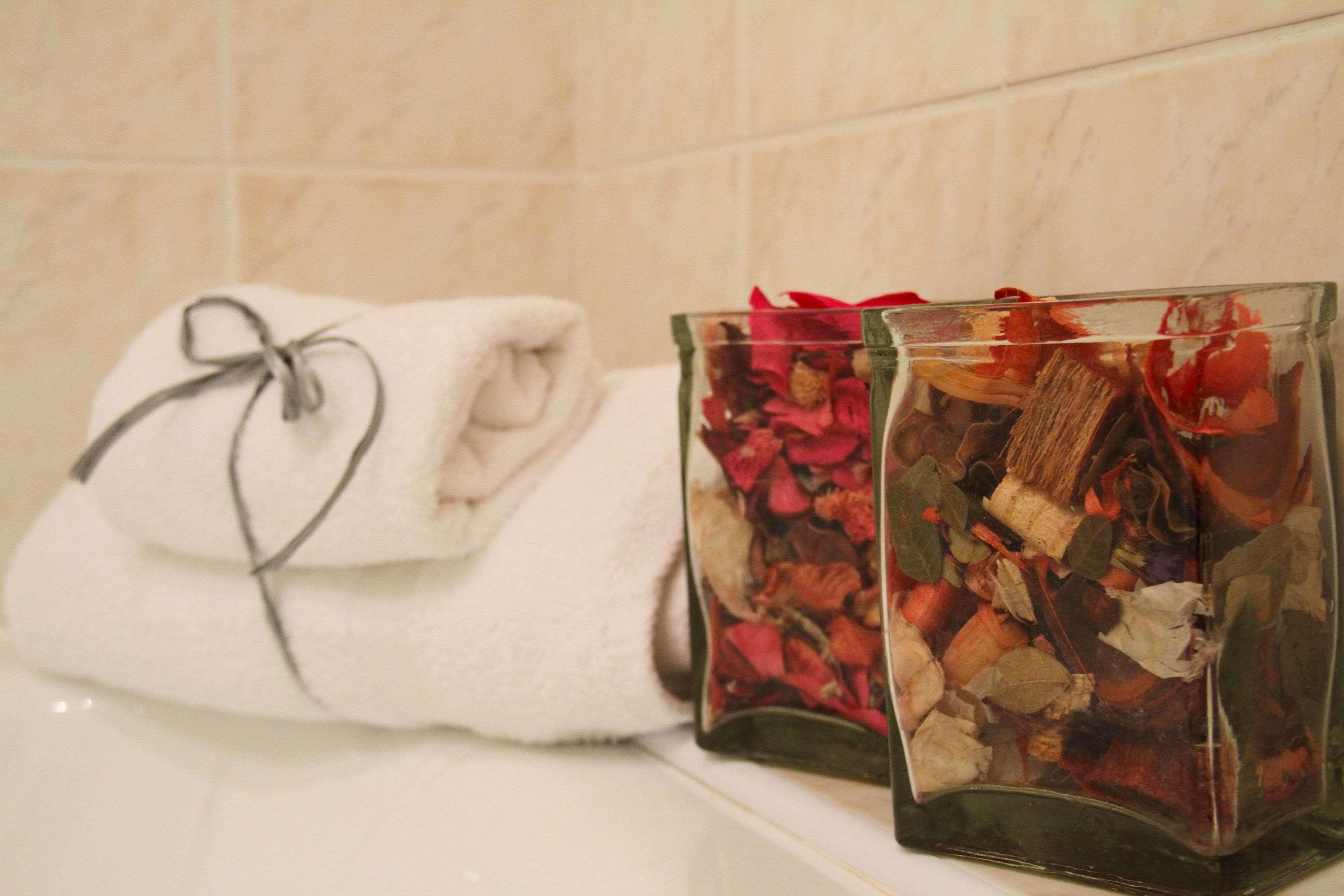 Kyriad Hotel Lamballe Bagian luar foto
