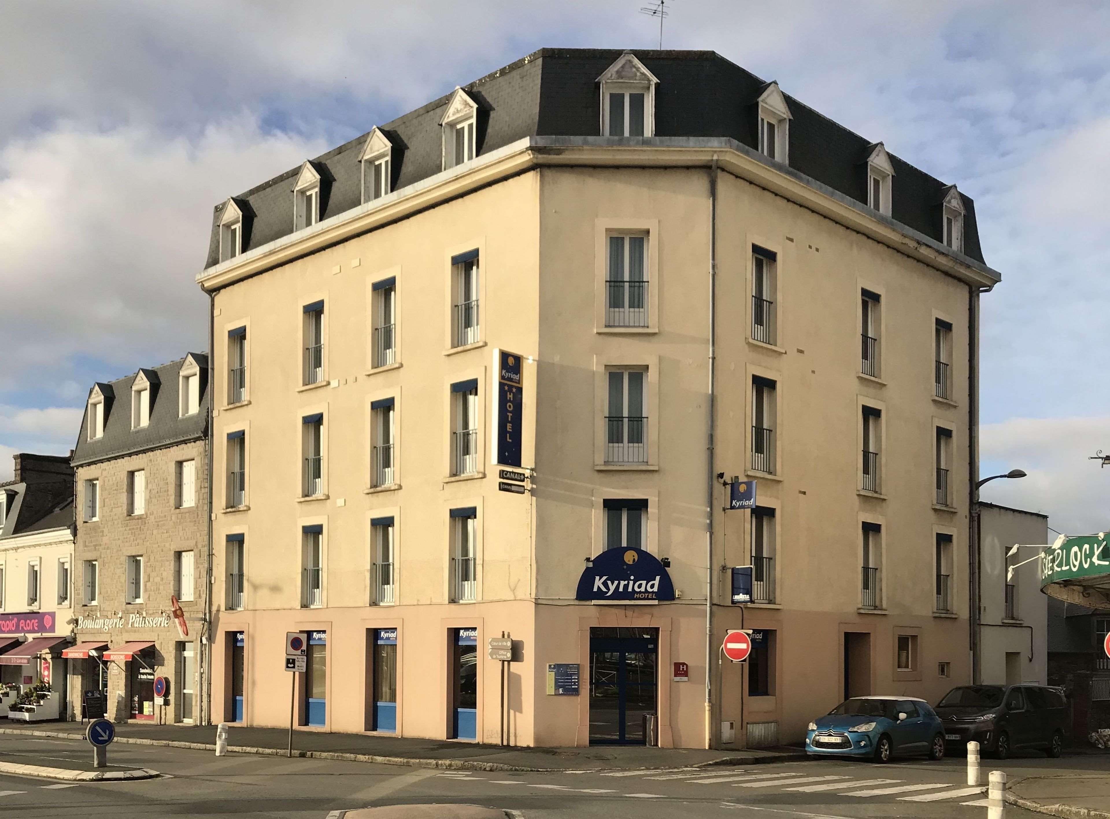 Kyriad Hotel Lamballe Bagian luar foto